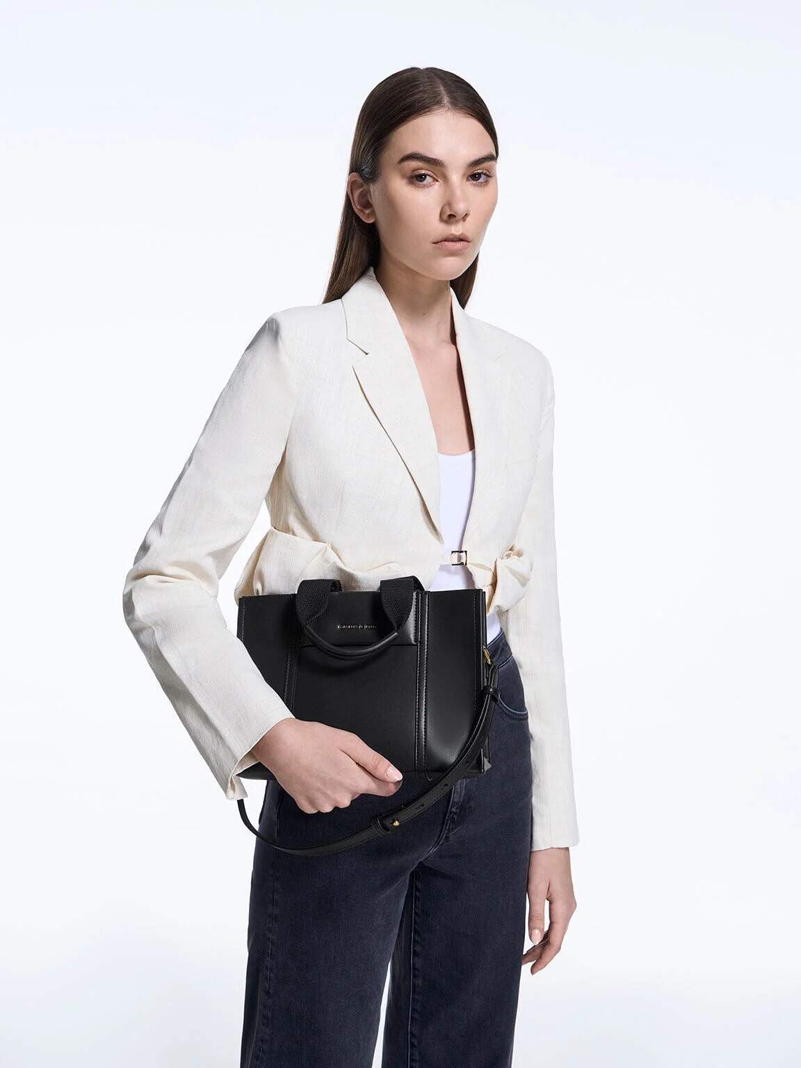 CHARLES & KEITH 獨家購物優惠盡在COSMO 💝 犒賞自己的年未購物清單:10款今季必收手袋! CHARLES & KEITH 獨家購物優惠盡在COSMO 💝 犒賞自己的年未購物清單:10款今季必收手袋!