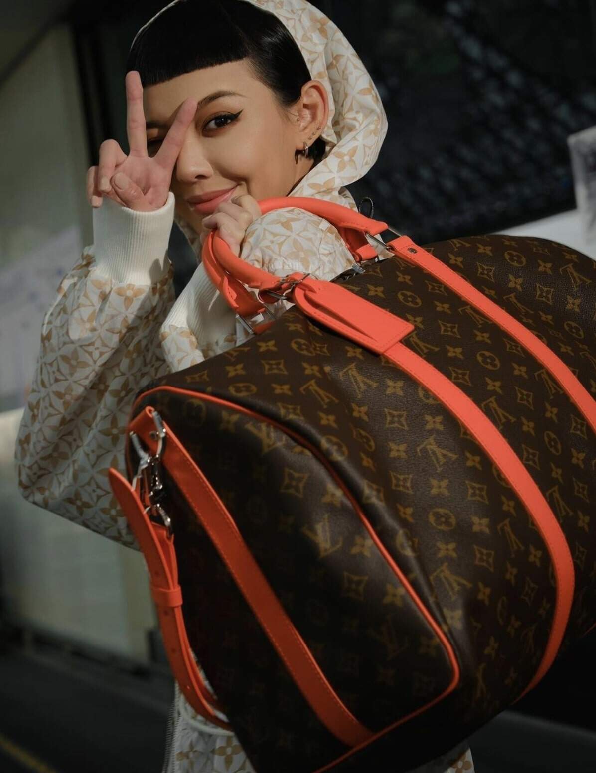 Louis Vuitton經典手袋|一文看清10個LV經典手袋: Keepall、Twist、Petite Malle、Speedy 等(附價錢) Louis Vuitton經典手袋|一文看清10個LV經典手袋: Keepall、Twist、Petite Malle、Speedy 等(附價錢)