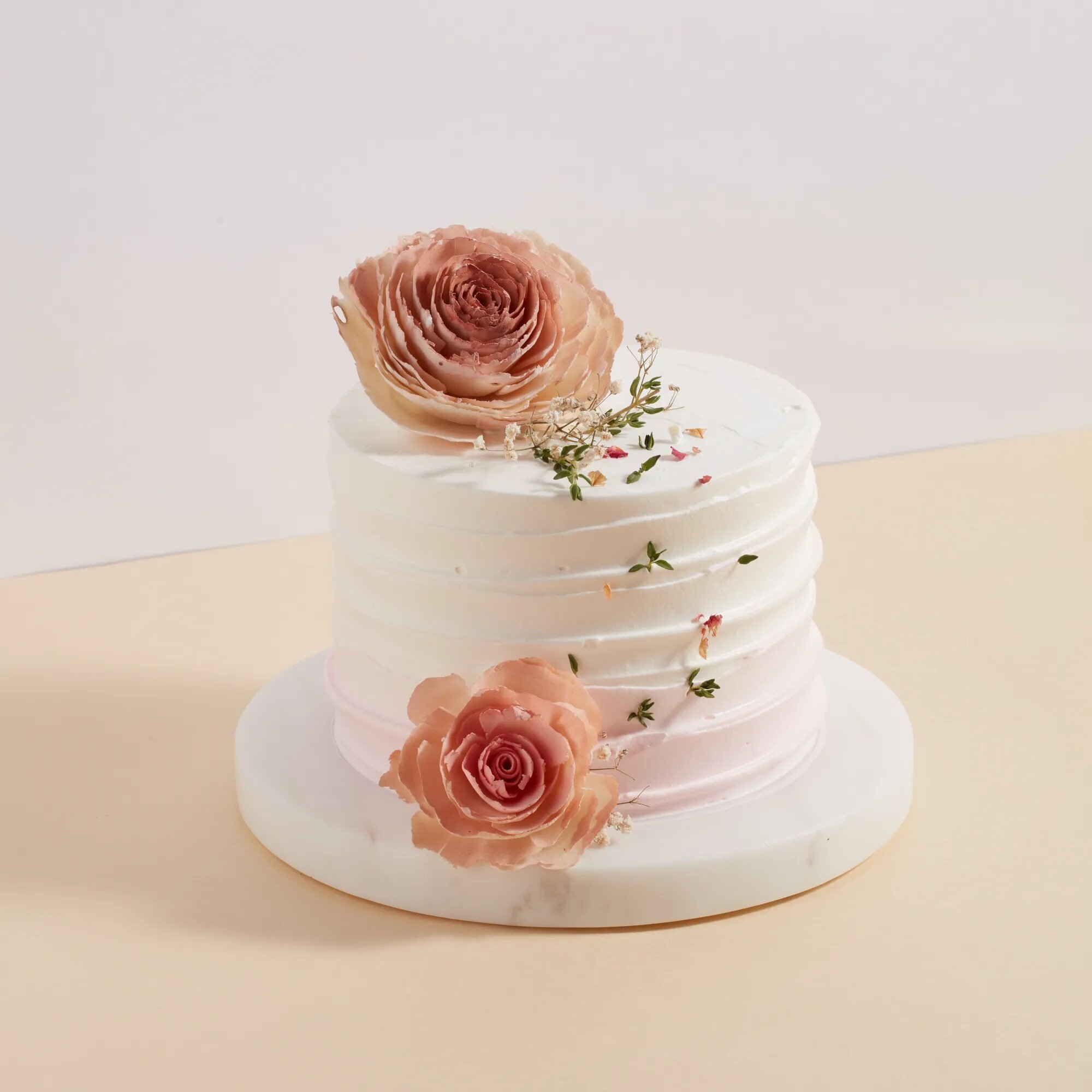 情人節蛋糕2024｜女友收到後會冧爆的蛋糕推介：柔和粉嫩款式/純素草莓蛋糕