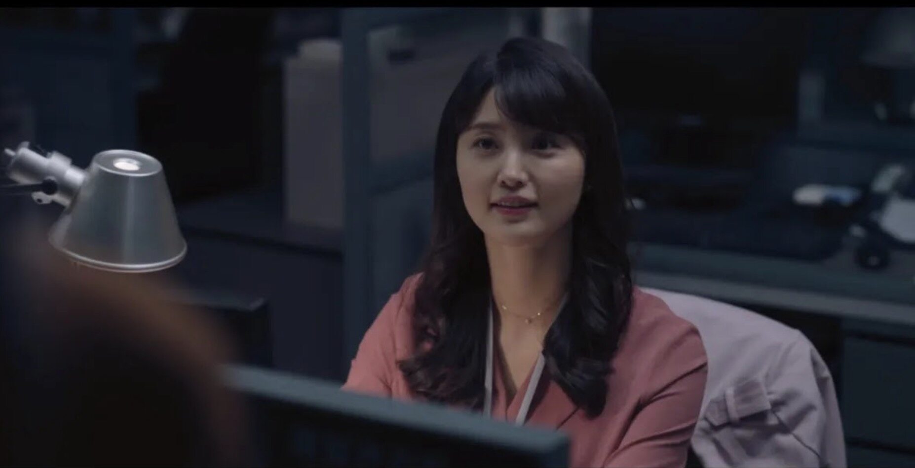 《假面女郎》|Netflix19禁韓劇揭穿人生黑暗面 金貌美是每個人的寫照!邊看邊學人生道理 《假面女郎》|Netflix19禁韓劇揭穿人生黑暗面 金貌美是每個人的寫照!邊看邊學人生道理