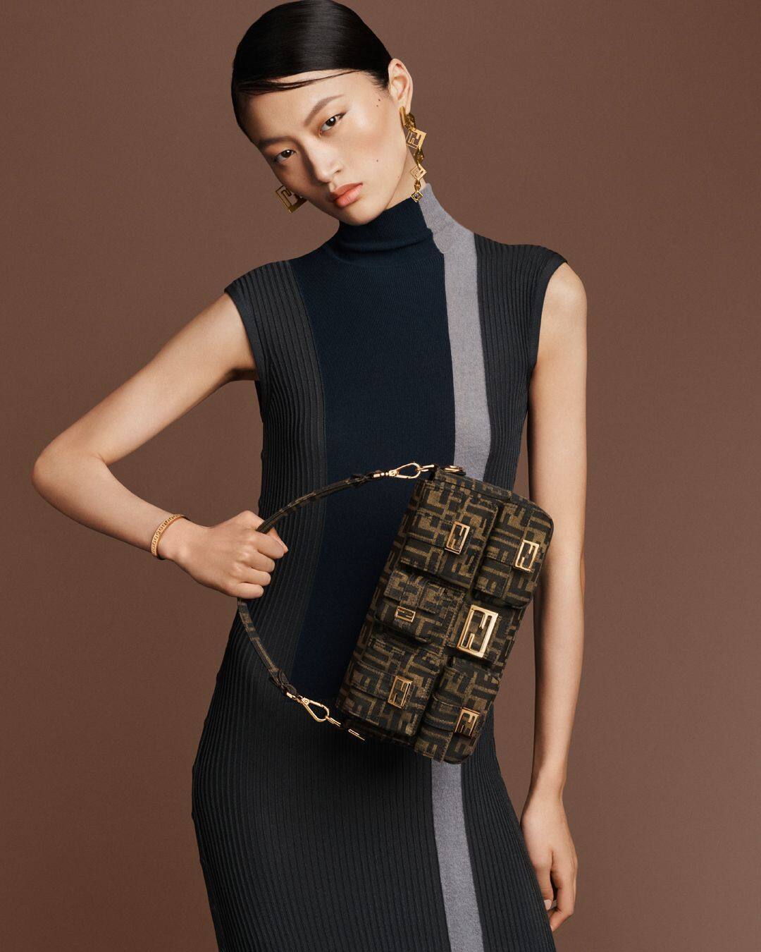 工裝袋推介2024| Pocket Bag年度人氣袋款，Miu Miu、Balenciaga、Acne Studios，連Hermès都有推出！