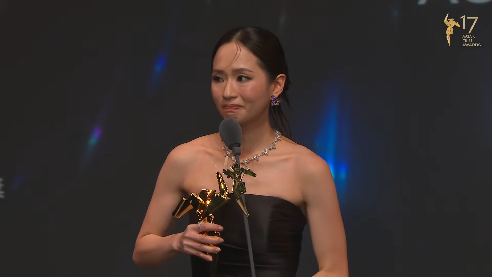 梁雍婷《白日之下》奪亞洲電影大獎最佳女配角！一出道即被譽為天才演員 飾智障人士演受肯定！