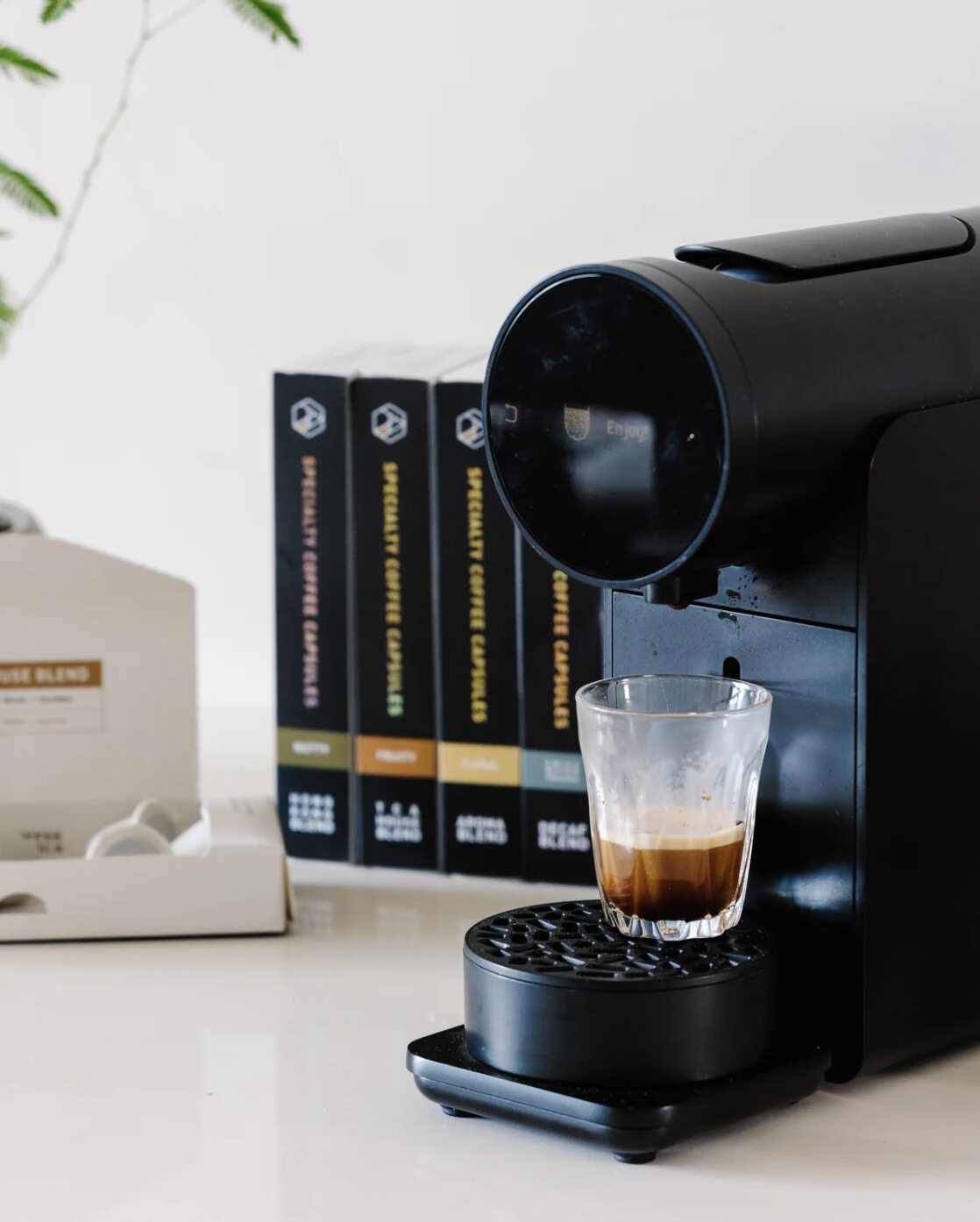 咖啡機推薦2024|15款高CP值款式:Nespresso膠囊相容/半自動/全自動 咖啡機推薦2024|15款高CP值款式:Nespresso膠囊相容/半自動/全自動