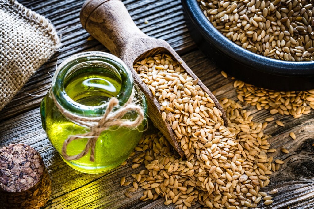 亞麻籽油功效｜全面解讀副作用/食用禁忌/方法！每日建議攝取是多少？