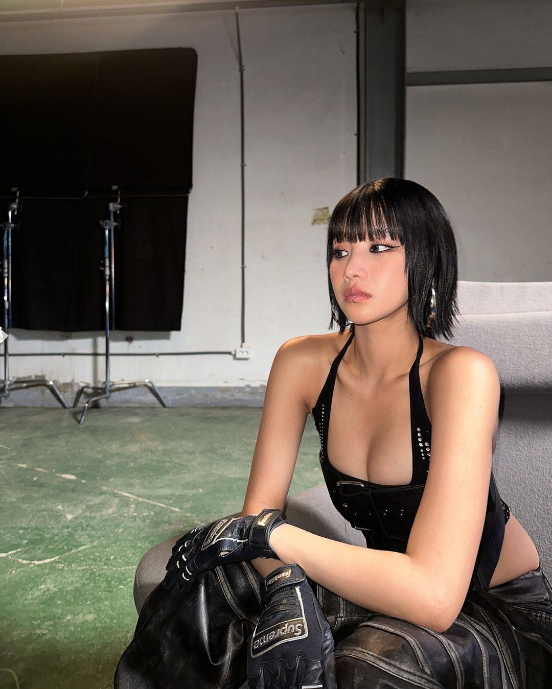 成員來頭不小!出道前已創作大熱單曲,最完美女團身材、TWICE後備役也在這團,KISS OF LIFE會是下個BLACK PINK嗎? 成員來頭不小!出道前已創作大熱單曲,最完美女團身材、TWICE後備役也在這團,KISS OF LIFE會是下個BLACK PINK嗎?