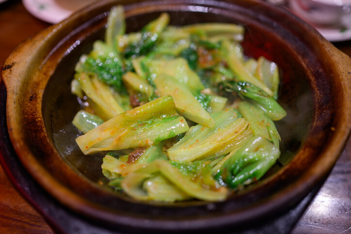 椰菜食譜：麻辣椰菜炒豬肉