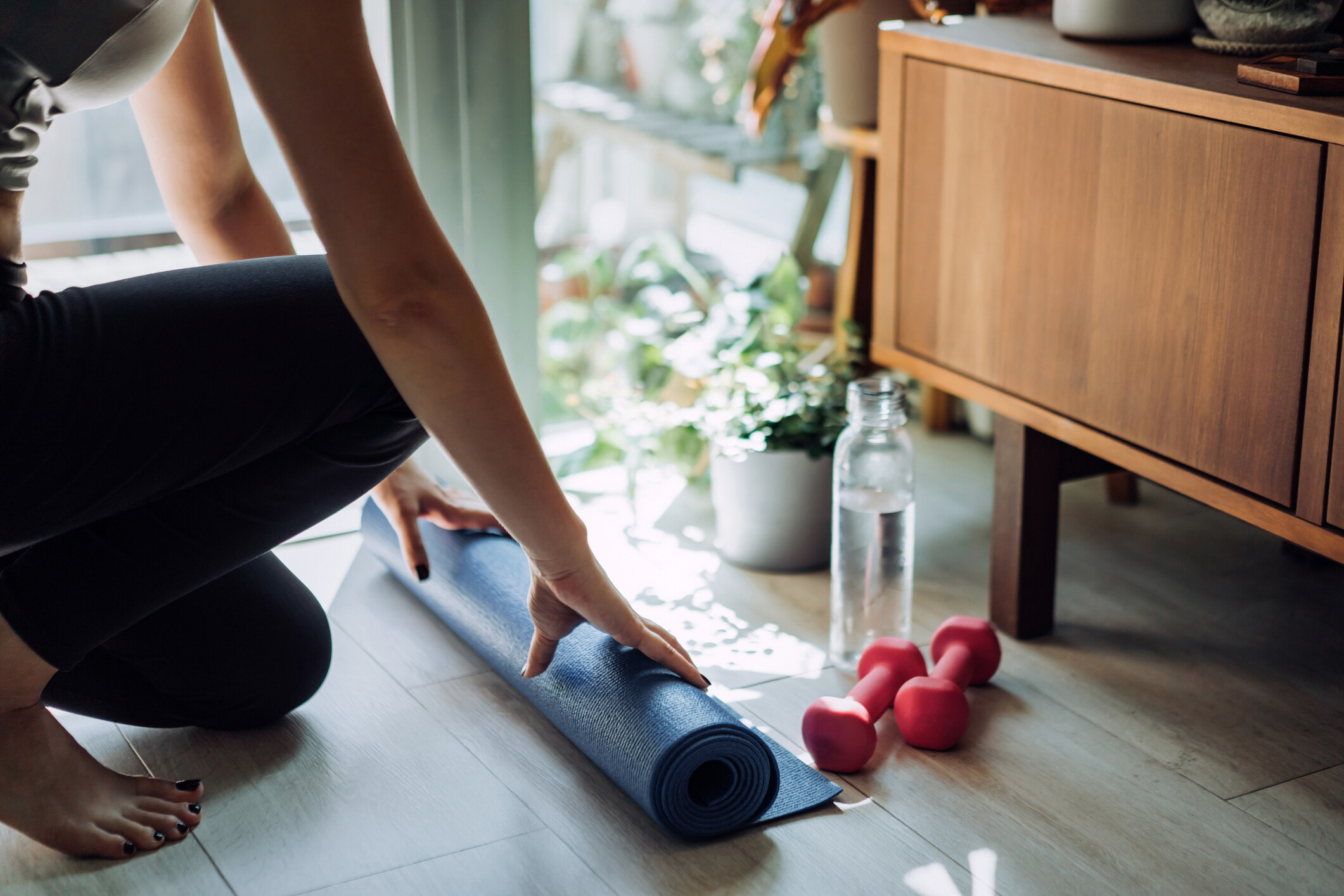 家居運動｜在家就能做！10種全方位教學短片推介：Coffee教拉筋/簡易Tabata/按摩通淋巴