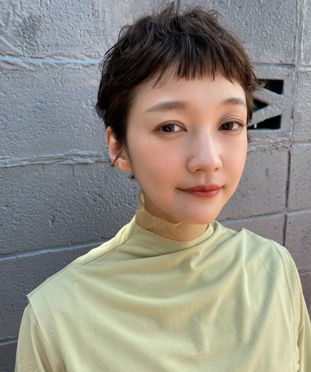 不用整理的髮型10款|女生短髮造型範本|減齡蘋果頭、清爽超短髮、bob頭打理簡易 不用整理的髮型10款|女生短髮造型範本|減齡蘋果頭、清爽超短髮、bob頭打理簡易