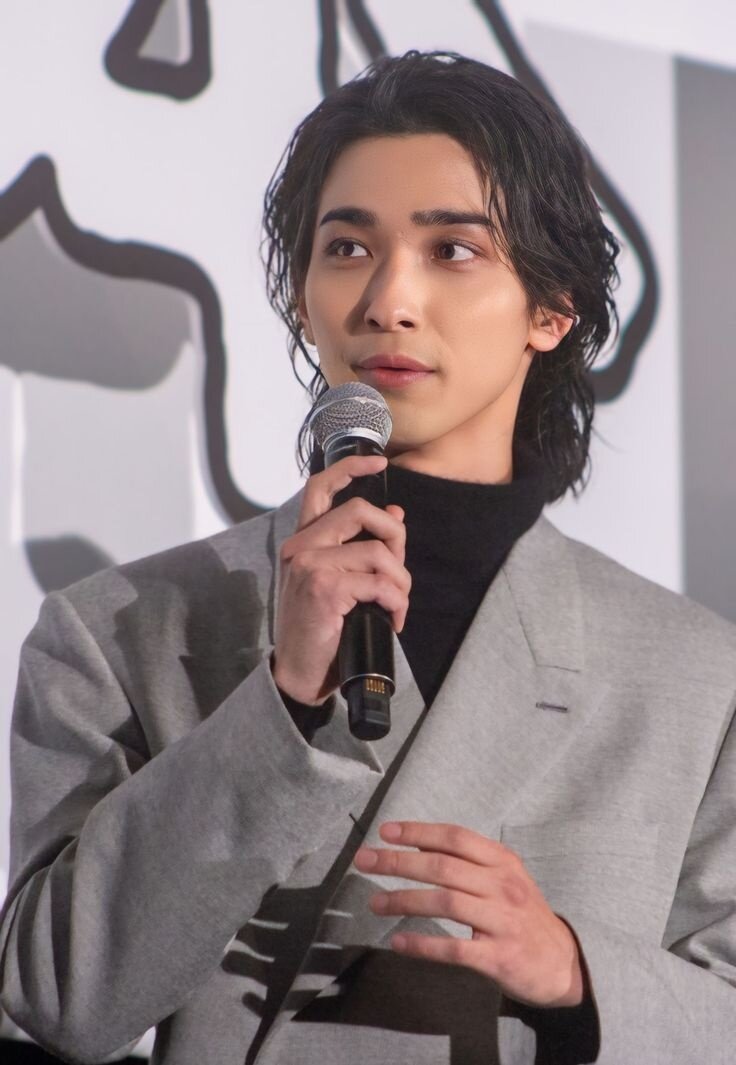 狼尾頭是男士髮型新潮流！12款日韓系必剪範本｜前短後長造型適合不同面型