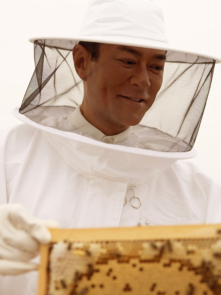 與古天樂一同遠赴法國受保育小島|Guerlain蜜護日霜晚霜新登場,高效修護抗衰老 與古天樂一同遠赴法國受保育小島|Guerlain蜜護日霜晚霜新登場,高效修護抗衰老