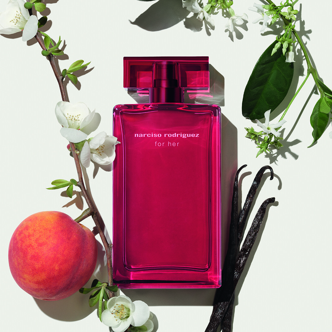 散發女性優雅氣質!一秒定情專屬「她」的命定香氣:全新narciso rodriguez for her intense淡香精 散發女性優雅氣質!一秒定情專屬「她」的命定香氣:全新narciso rodriguez for her intense淡香精