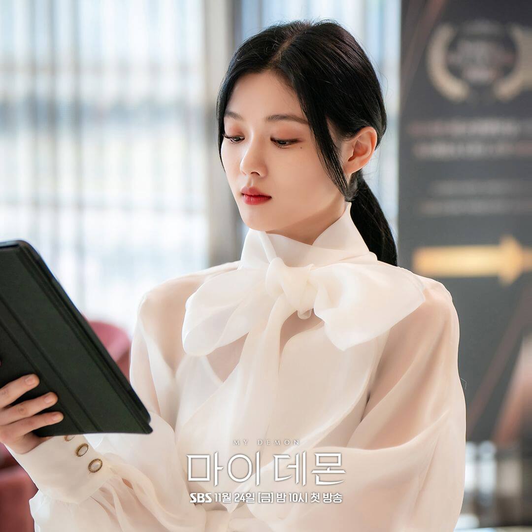 金裕貞《與惡魔有約》財閥女造型超美!揭秘「國民妹妹」從小美到大的7個瘦身+保養招數! 金裕貞《與惡魔有約》財閥女造型超美!揭秘「國民妹妹」從小美到大的7個瘦身+保養招數!