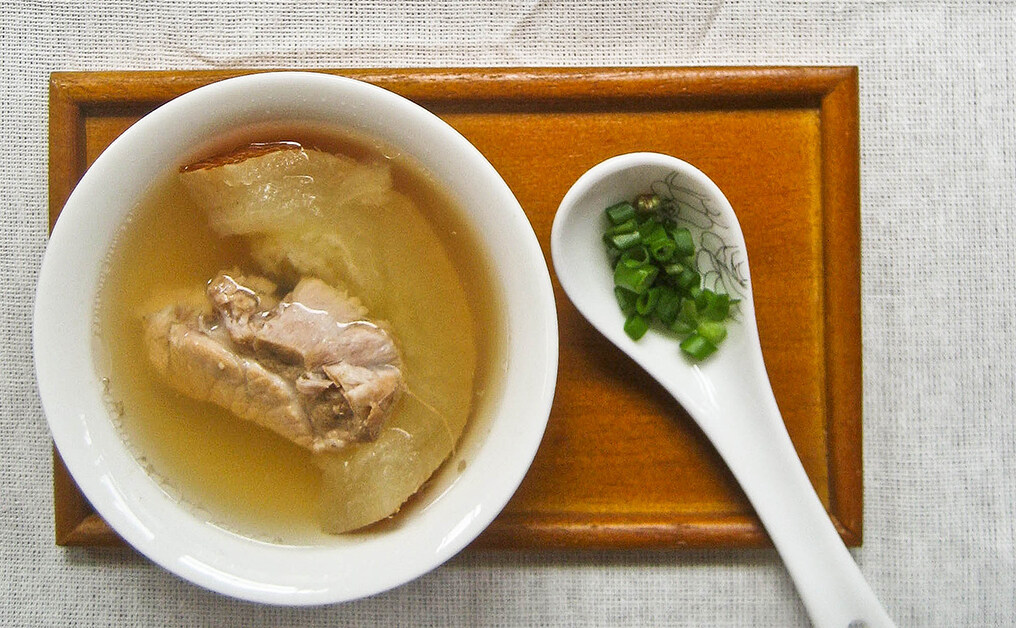 大暑湯水食譜推薦:老黃瓜鴨腎赤小豆豬骨湯 大暑湯水食譜推薦:老黃瓜鴨腎赤小豆豬骨湯