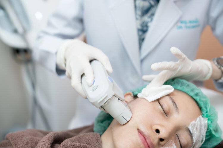 Ultherapy vs Thermage醫美療程比較|一文拆解效果、適合人群、副作用、價錢及用家口碑 療程前必讀! Ultherapy vs Thermage醫美療程比較|一文拆解效果、適合人群、副作用、價錢及用家口碑 療程前必讀!