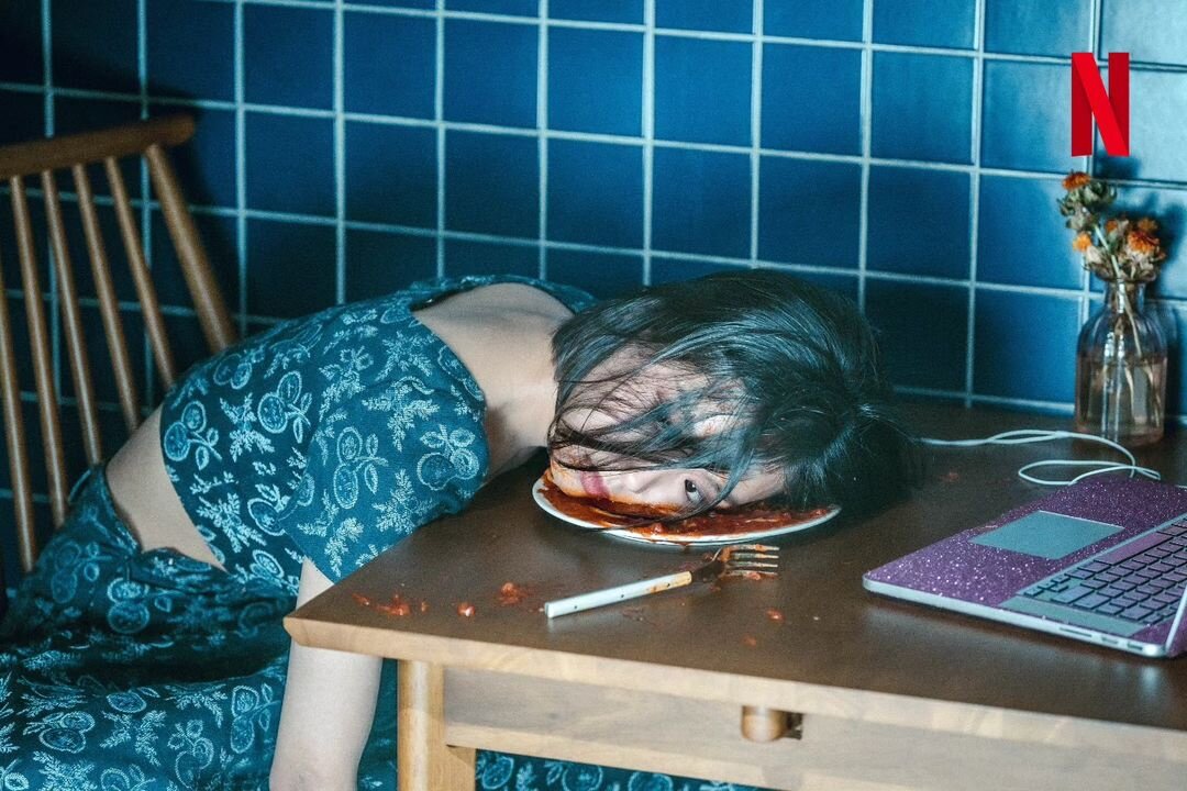 《無聲蛙鳴》集驚悚血腥於一身!亮點+評價:高旻示大開殺戒與資深影帝精彩對戲、劇名含義 《無聲蛙鳴》集驚悚血腥於一身!亮點+評價:高旻示大開殺戒與資深影帝精彩對戲、劇名含義