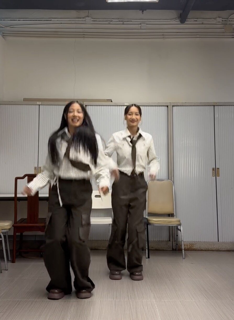 芯駖@COLLAR單飛出歌！《SPYLING》中空性感曬好身材 38歲’「造星」女團大家姐沒男朋友？3個成熟單身魅力讓女生羨慕