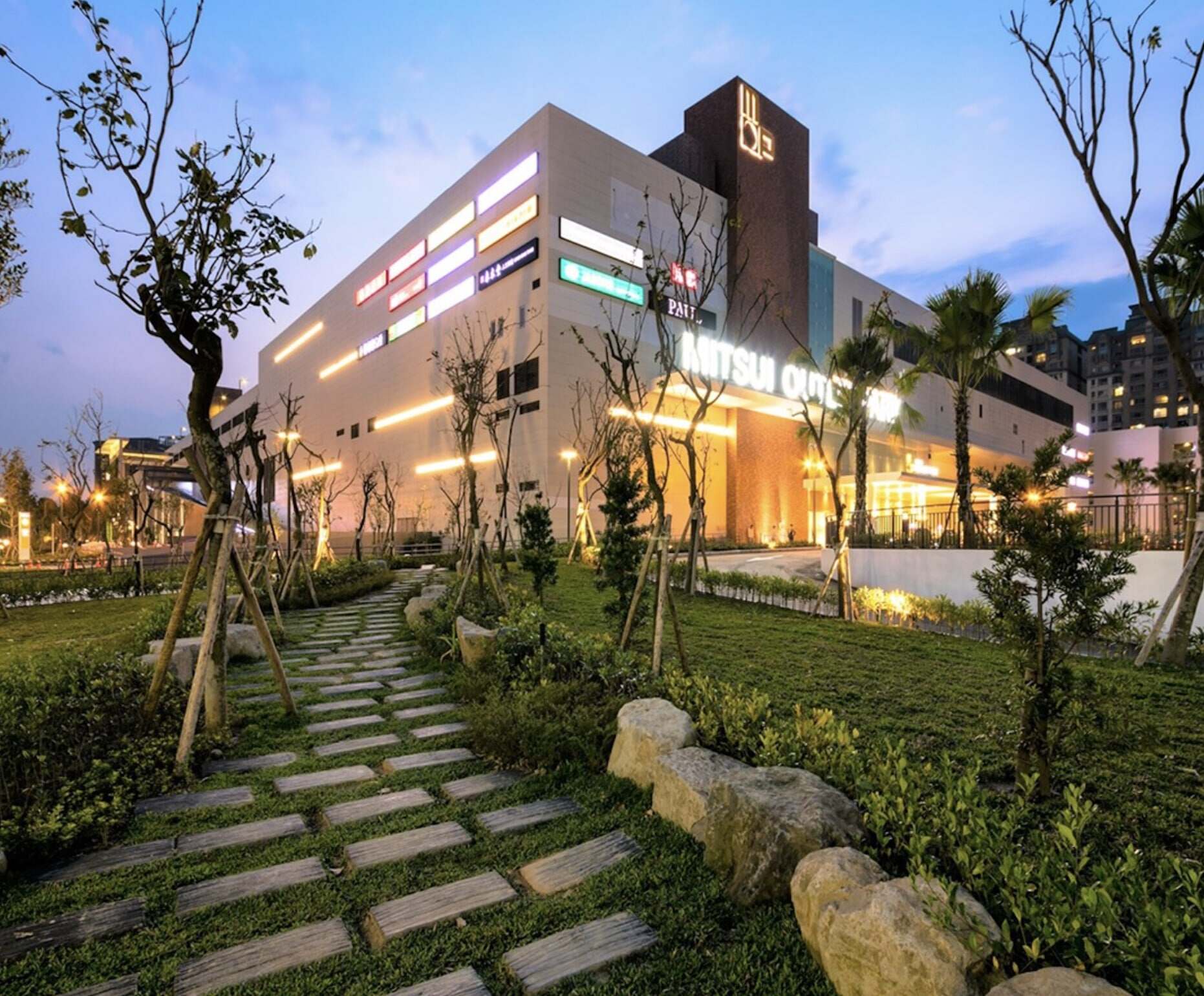 台灣Outlet | 3大必去台灣Outlet林口三井、Leeco、華泰名品城