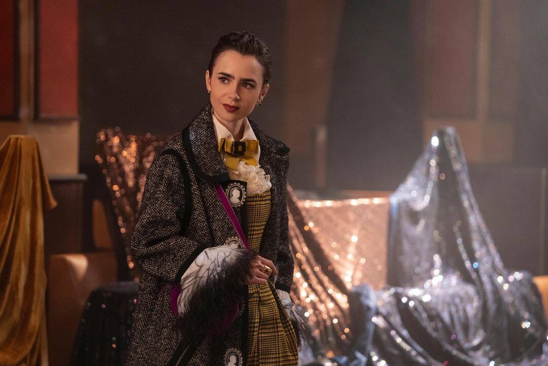 《Emily in Paris》第四季上線！劇情走向預測＋亮點：Emily戀情明朗化？Lily Collins因皺紋再成話題？