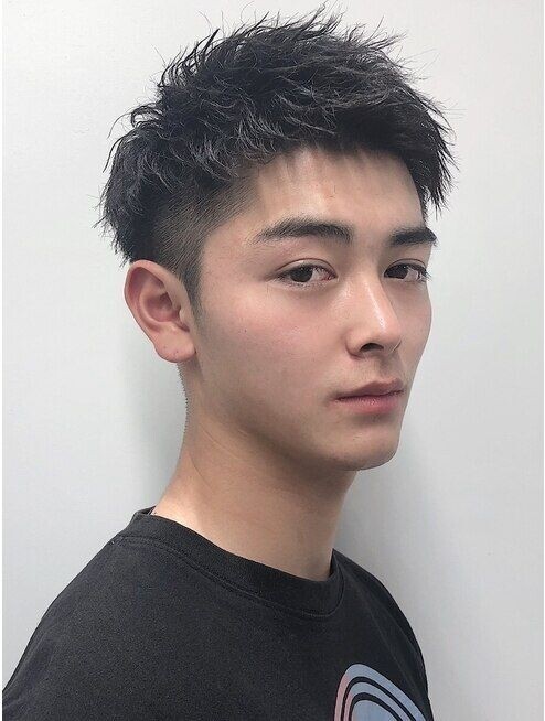 日系男士髮型推薦｜25+款參考圖：微捲中長髮、慵懶感燙髮，有型又易整理！