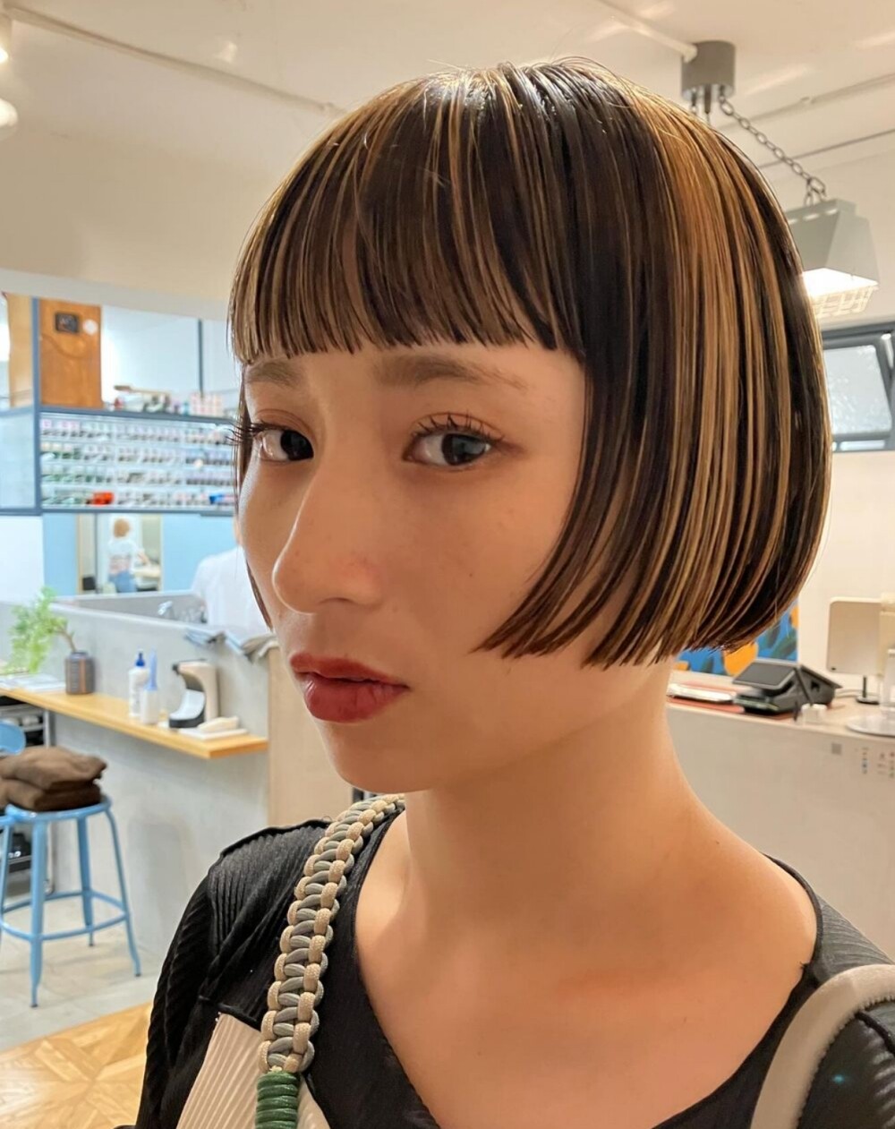 Bob頭髮型圖集｜30+款耳上、及肩、一刀切鮑伯頭｜附不同臉型剪法及整理技巧超顯瘦！