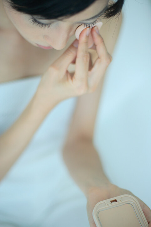 粉餅5大用法｜必學「韓式濕用法」｜碎粉掃、粉撲等配搭上妝打造零粉感底妝