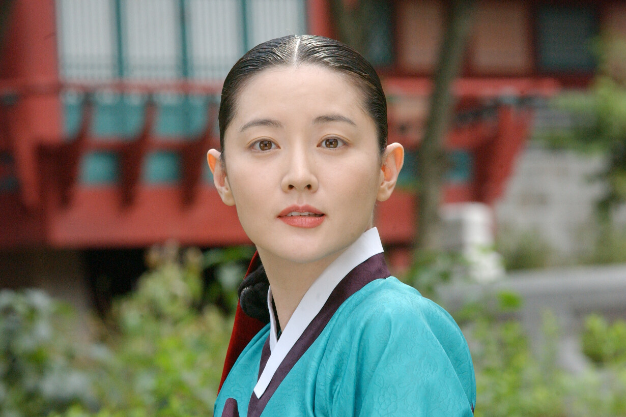 李英愛隔20年演《大長今》續集！6大凍齡秘訣打造防腐美貌：提子減肥法、山茶花籽油護膚