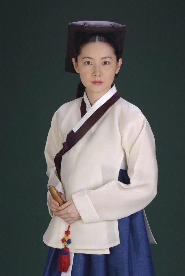 李英愛隔20年演《大長今》續集！6大凍齡秘訣打造防腐美貌：提子減肥法、山茶花籽油護膚