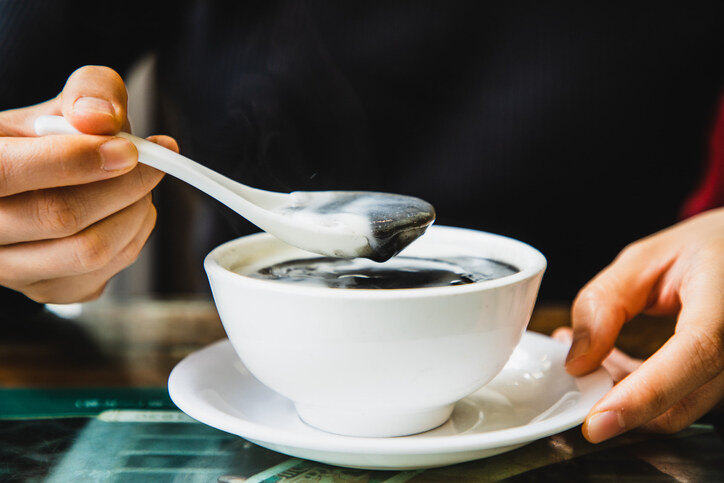經期飲食保養|月經前後應該吃甚麼?中醫教路最佳食法:補血+紓解疲勞M痛不再 經期飲食保養|月經前後應該吃甚麼?中醫教路最佳食法:補血+紓解疲勞M痛不再