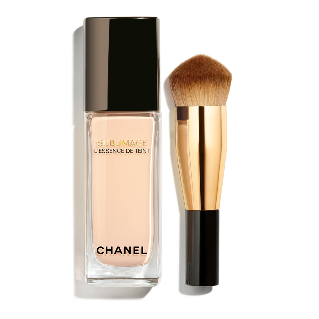 粉底液推薦:CHANEL SUBLIMAGE L'ESSENCE DE TEINT $1,300/40ml 粉底液推薦:CHANEL SUBLIMAGE L'ESSENCE DE TEINT $1,300/40ml