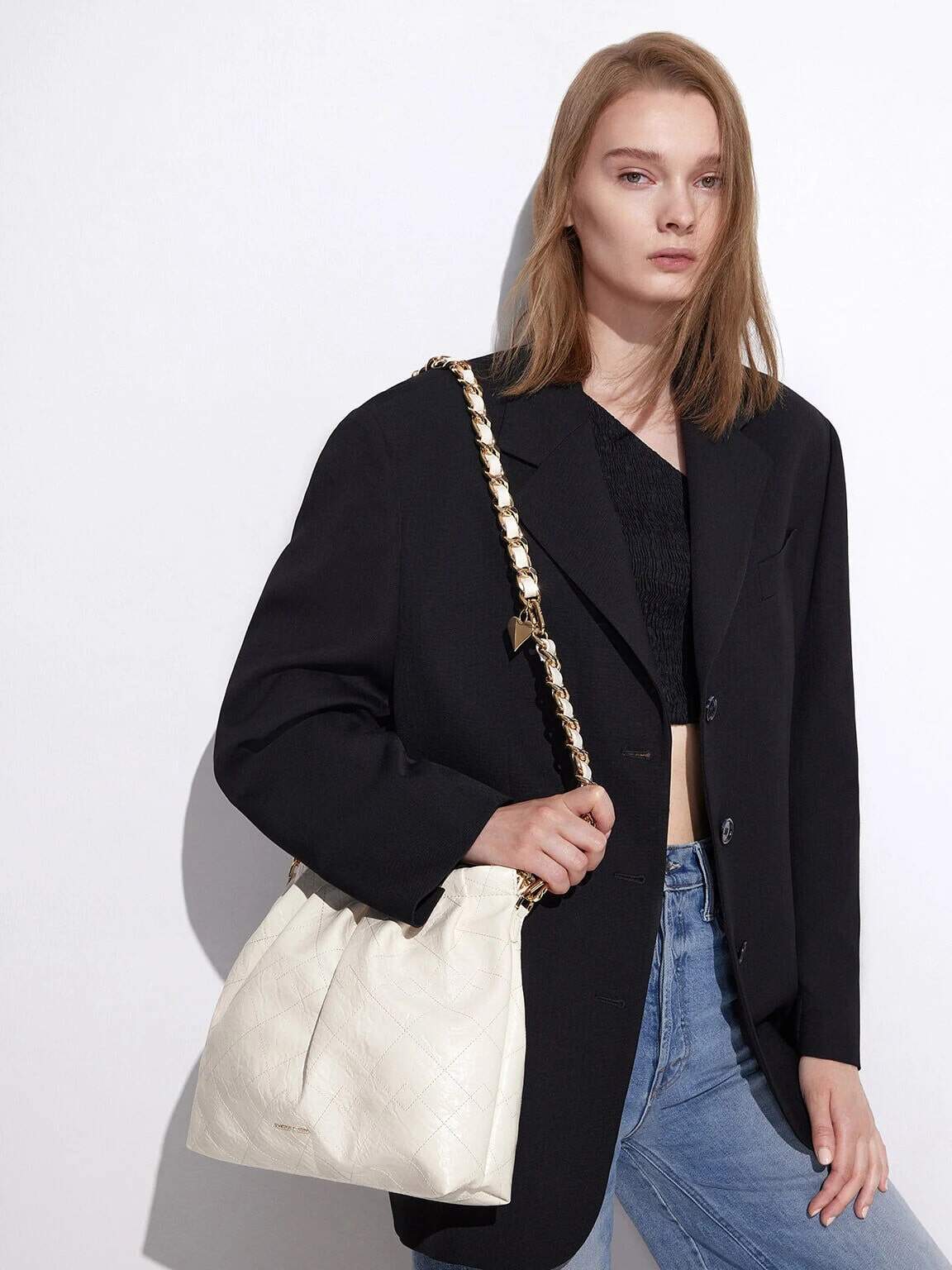 CHARLES & KEITH 獨家購物優惠盡在COSMO 💝 犒賞自己的年未購物清單:10款今季必收手袋! CHARLES & KEITH 獨家購物優惠盡在COSMO 💝 犒賞自己的年未購物清單:10款今季必收手袋!