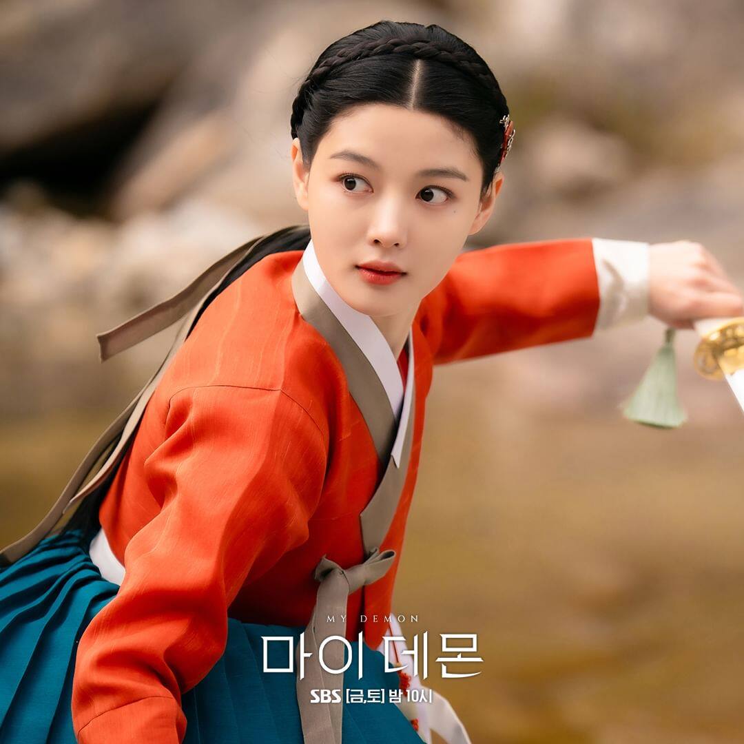 金裕貞《與惡魔有約》財閥女造型超美! 揭秘「國民妹妹」從小美到大的7個瘦身+保養招數! 金裕貞《與惡魔有約》財閥女造型超美! 揭秘「國民妹妹」從小美到大的7個瘦身+保養招數!