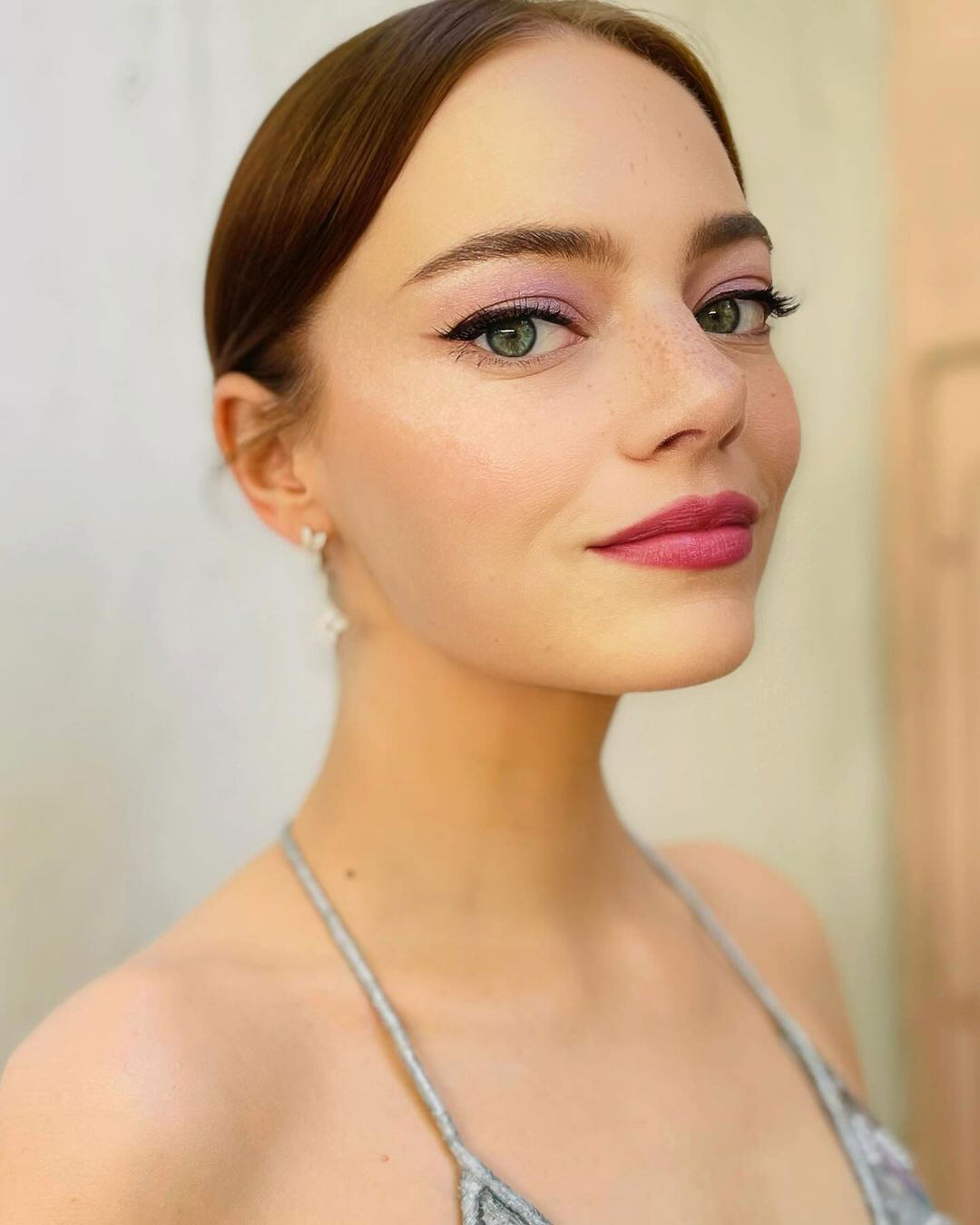 奧斯卡2024《可憐的東西》大熱|百變影后Emma Stone的6大平民護膚法 愛用保養品超貼地! 奧斯卡2024《可憐的東西》大熱|百變影后Emma Stone的6大平民護膚法 愛用保養品超貼地!