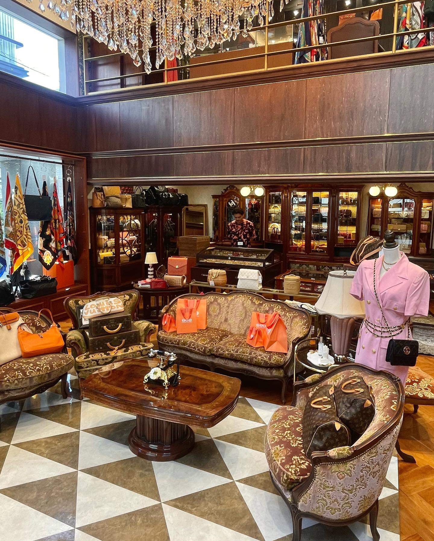 東京中古店推介｜十間必逛二手中古店：Chanel、Hermes 等長青經典款通通都買得到！