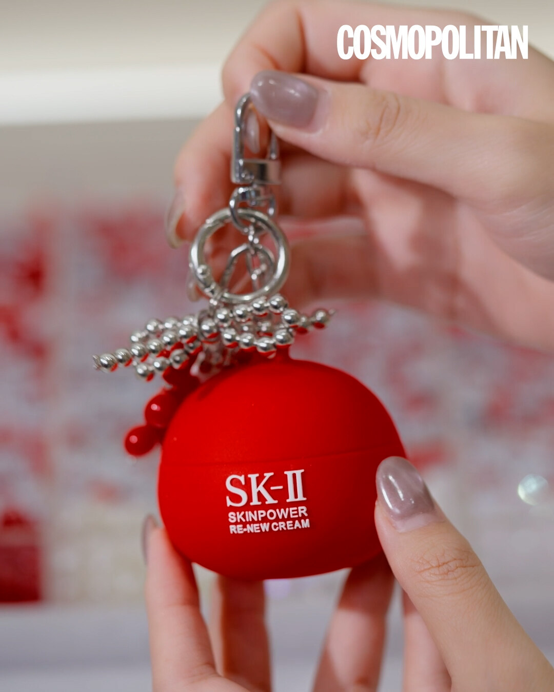 🍎 美編實測：14天蘋果肌重生計畫！解鎖SK-II #Plump蘋大紅球 SKINPOWER 煥顏能量精華霜高效用法！