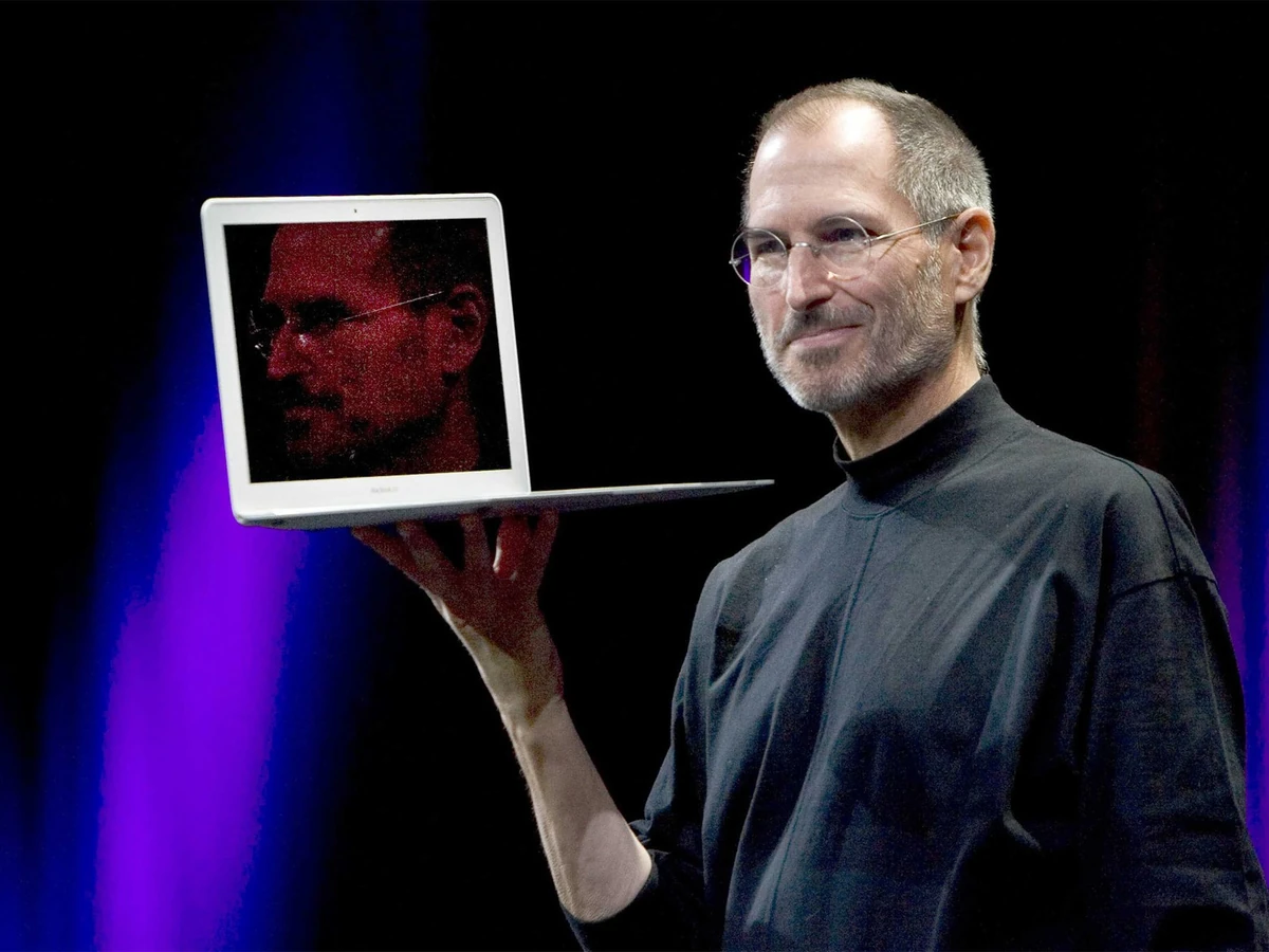 Apple珍藏系列！初代iPhone原來長這樣