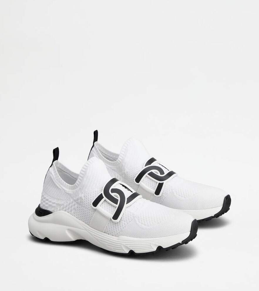 白波鞋推介2022丨Hermès、Dior、Fendi、Loewe、Chloé等15對百搭長青小白鞋