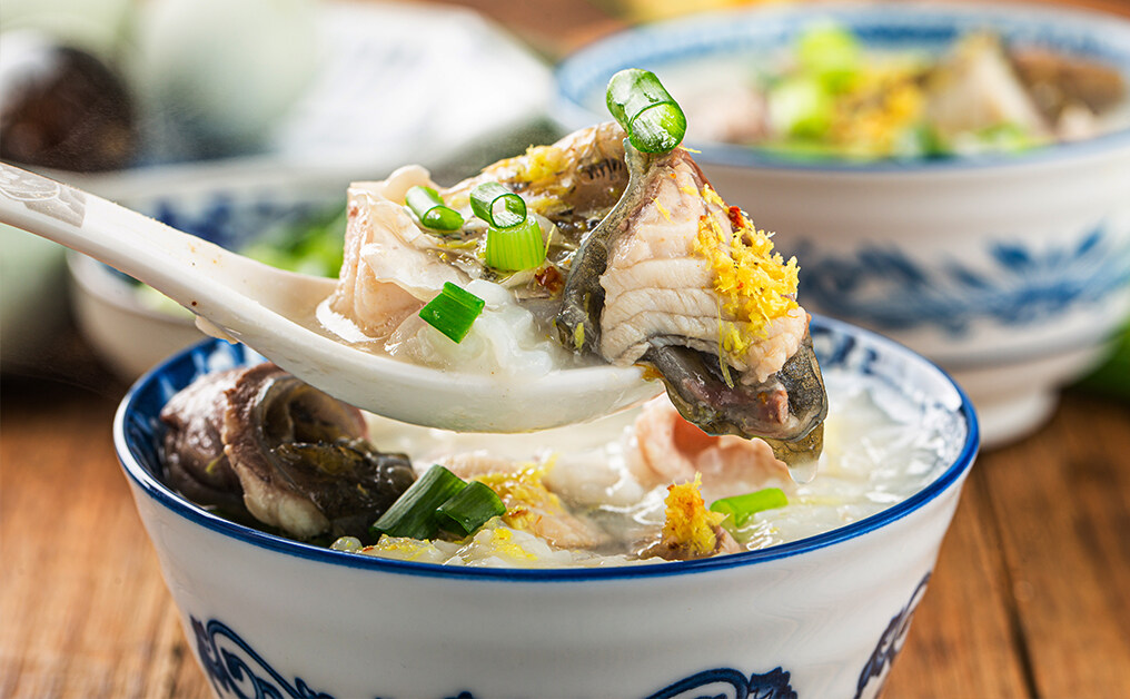 坐月湯水食譜：栗子雪耳鯽魚湯