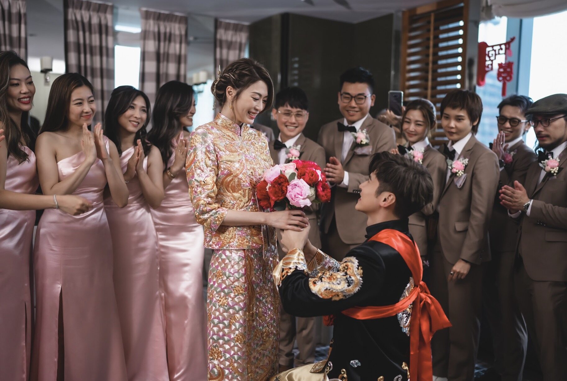 連詩雅結婚甜嫁陳家樂婚照曝光!跟Shiga做最美新娘必學4招:22吋纖腰、筷子腿 連詩雅結婚甜嫁陳家樂婚照曝光!跟Shiga做最美新娘必學4招:22吋纖腰、筷子腿