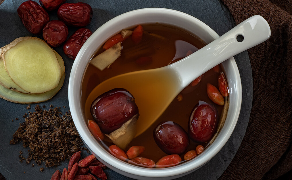 立冬湯水食譜:木瓜紅棗湯 立冬湯水食譜:木瓜紅棗湯