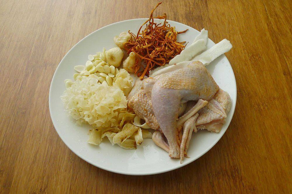 鷓鴣湯食譜推薦：蟲草花鷓鴣湯