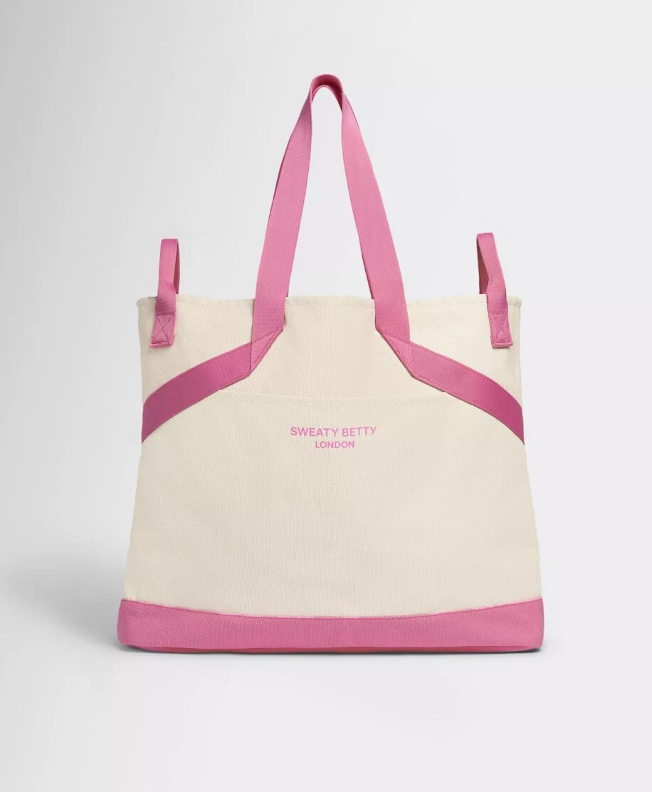 Gym Bag 推介🏋🏻♀️|做Gym、瑜珈也可以很時尚!時尚又實用的Gym Bag運動袋精選 Gym Bag 推介🏋🏻♀️|做Gym、瑜珈也可以很時尚!時尚又實用的Gym Bag運動袋精選