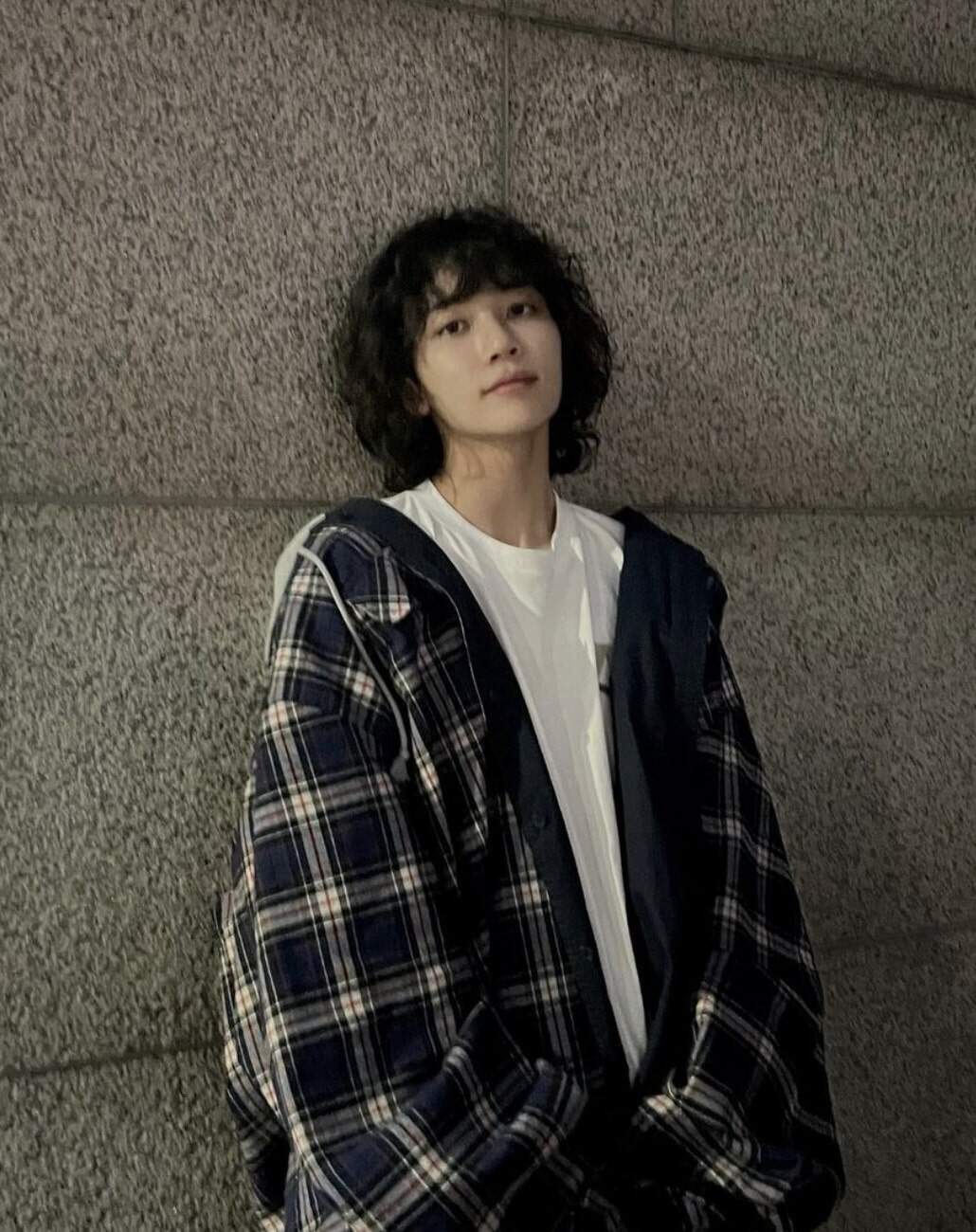淨漢入伍了?Seventeen二哥成入伍第一人!比女生更美的「天使淨漢」私下男友感十足💕 淨漢入伍了?Seventeen二哥成入伍第一人!比女生更美的「天使淨漢」私下男友感十足💕
