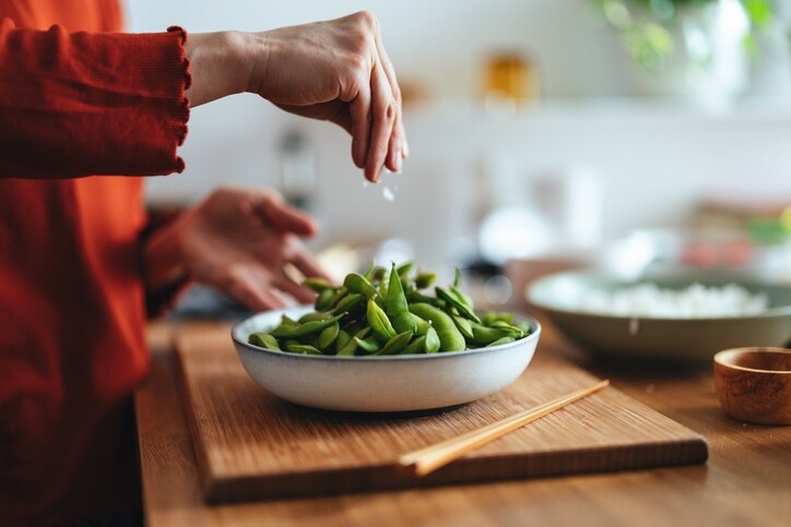枝豆營養功效解析｜卡路里/蛋白質/好處了解：附居酒屋日式枝豆食譜