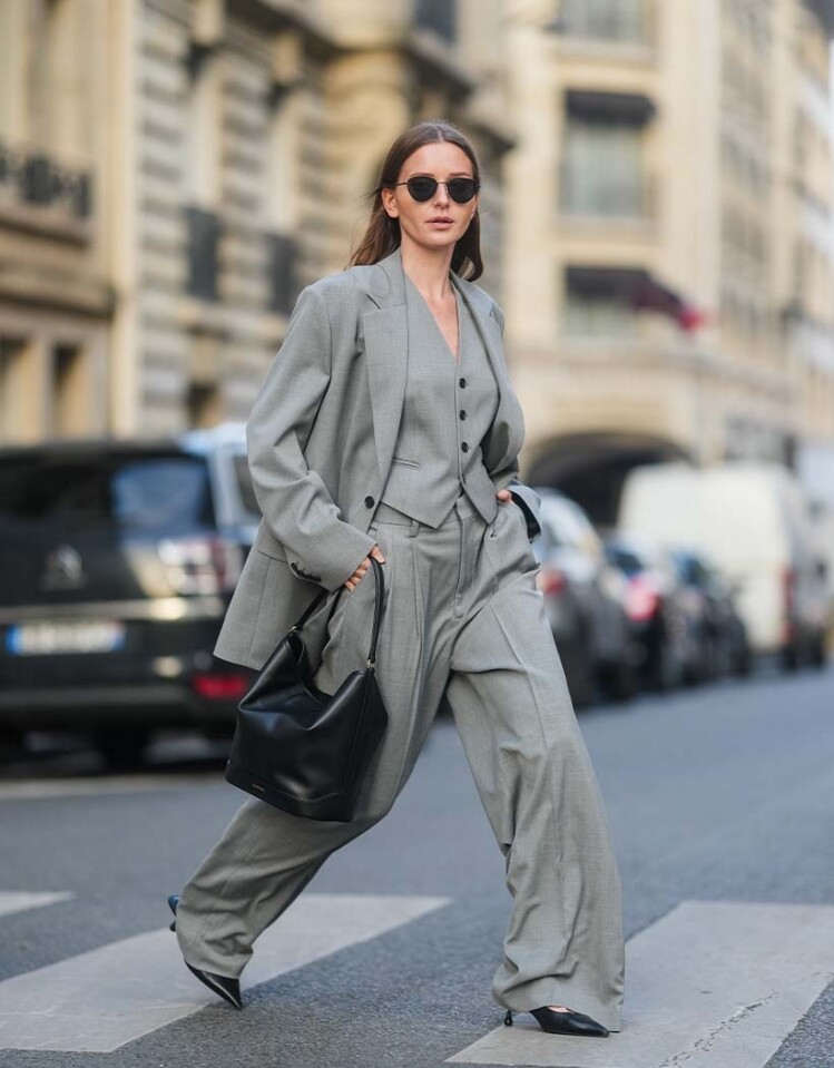 Business Casual與Smart Casual有何分別?10大女生返工衫穿搭、見工穿搭參考 Business Casual與Smart Casual有何分別?10大女生返工衫穿搭、見工穿搭參考