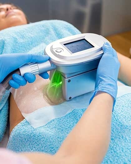 冷凍溶脂有無用？專家解構冷凍溶脂原理、效果、價錢、副作用及注意事項
