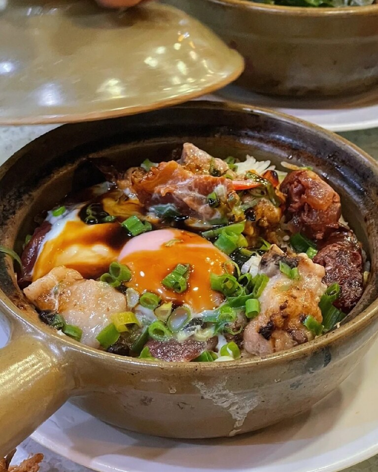 煲仔飯推介2024｜8間排長龍都要食好味必食之選：米芝蓮坤記/木炭煲仔小菜