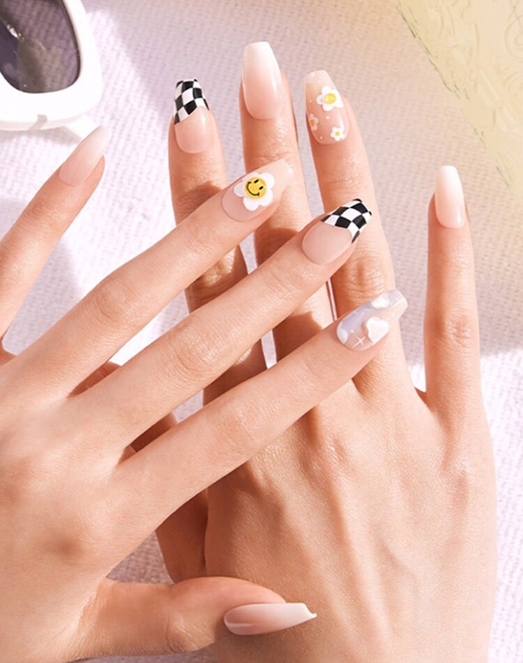 Press on nail