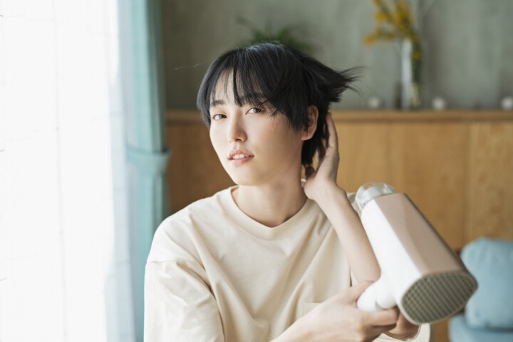 9個必學專業Salon秘技|在家用這些產品跟着做便可,超高質效果媲美髮型師打造 9個必學專業Salon秘技|在家用這些產品跟着做便可,超高質效果媲美髮型師打造