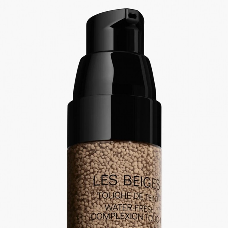 LES BEIGES 自然原生美肌微精華粉底液 LES BEIGES 自然原生美肌微精華粉底液