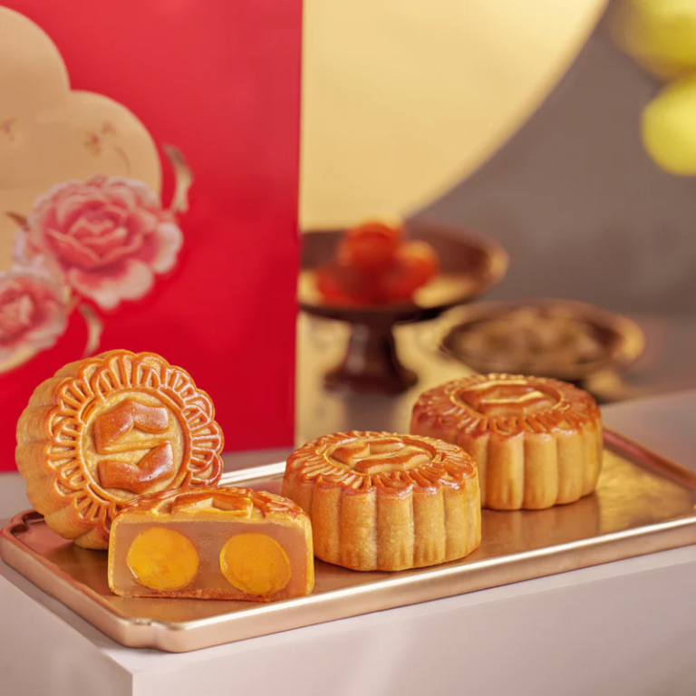 香宮雙黃白蓮蓉月餅 (四件裝)